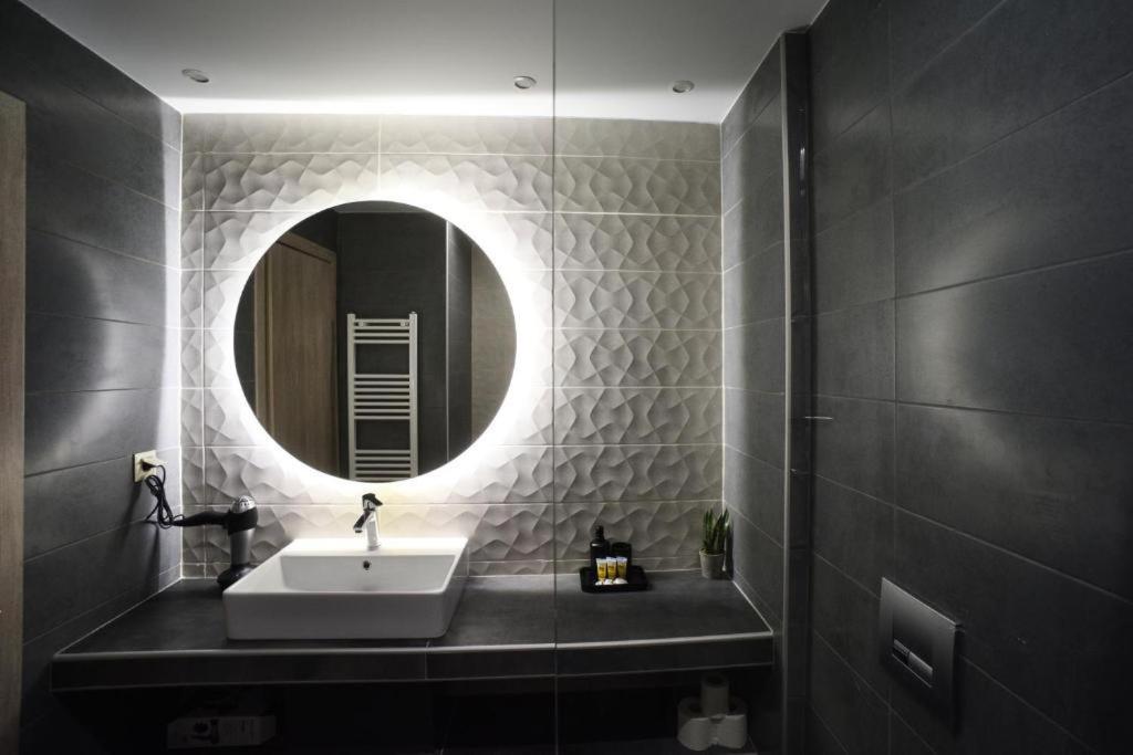 Porto Boutique #A Apartment Thessaloniki Exterior photo